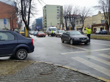 ATENȚIE, șoferi! Trafic ÎNGREUNAT pe bulevardul Mamaia